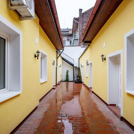 Modern Stay In Authentic Central Area Budapest Exterior photo