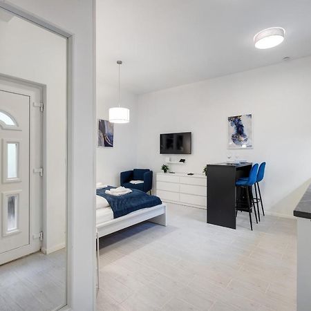 Modern Stay In Authentic Central Area Budapest Exterior photo