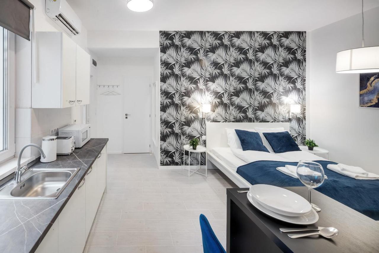 Modern Stay In Authentic Central Area Budapest Exterior photo